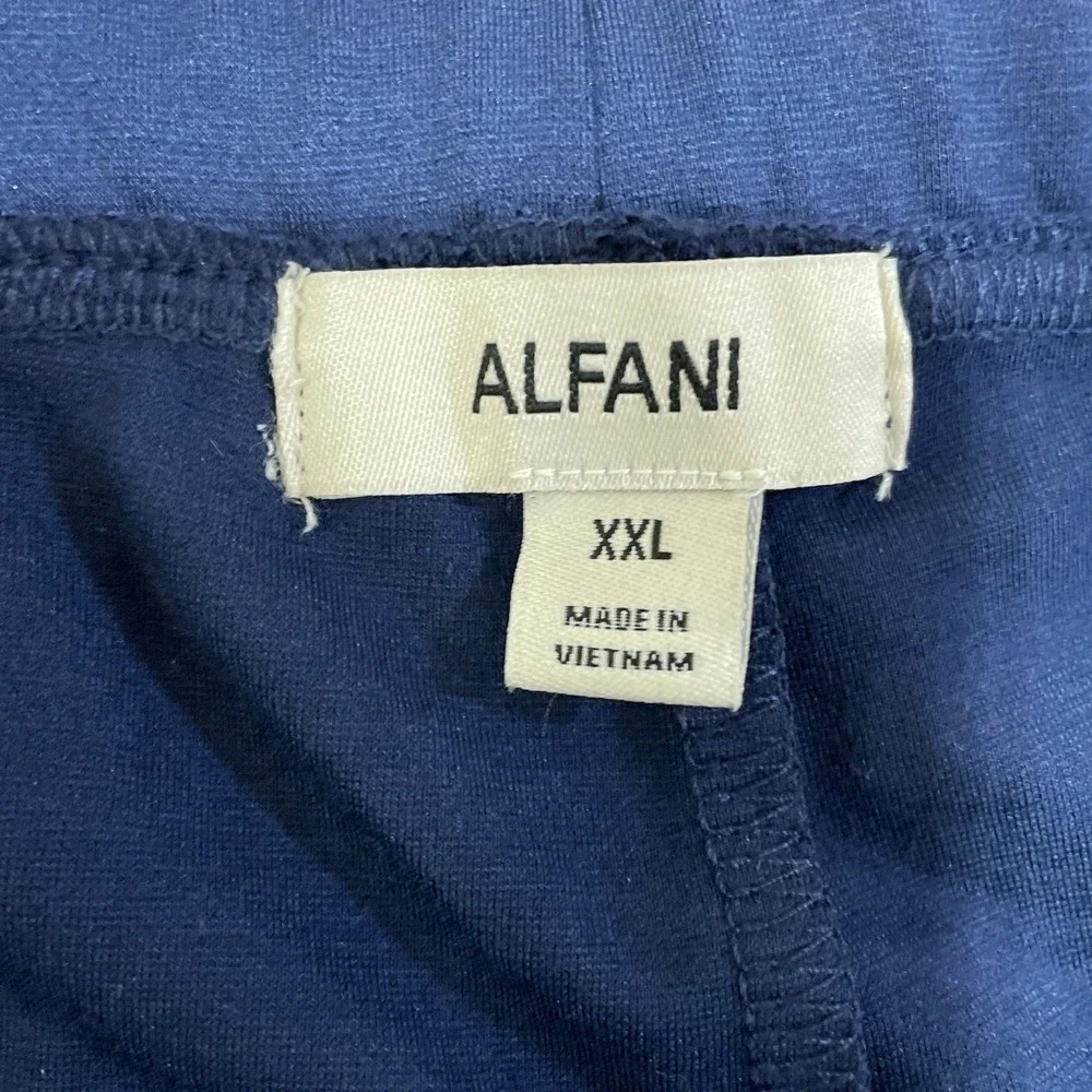 NWT Alfani Shorts Men's XXL Neo Navy Rayon Blend Casual